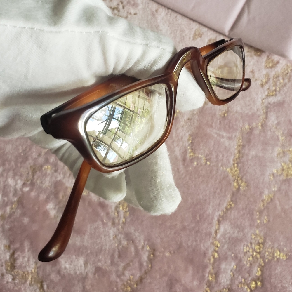 ZYLOWARE | Brown Eyeglasses Frames - Picture 5 of 17